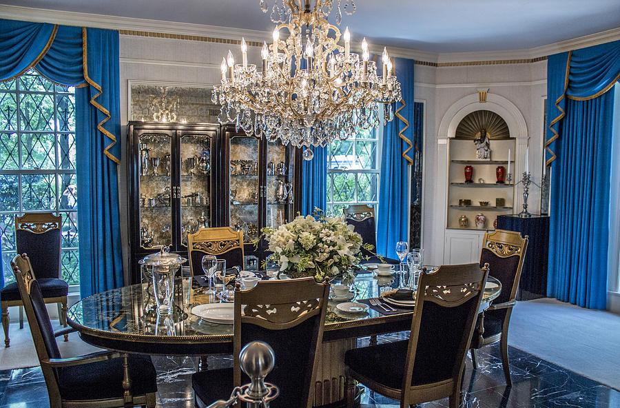 Graceland Virtual Tour